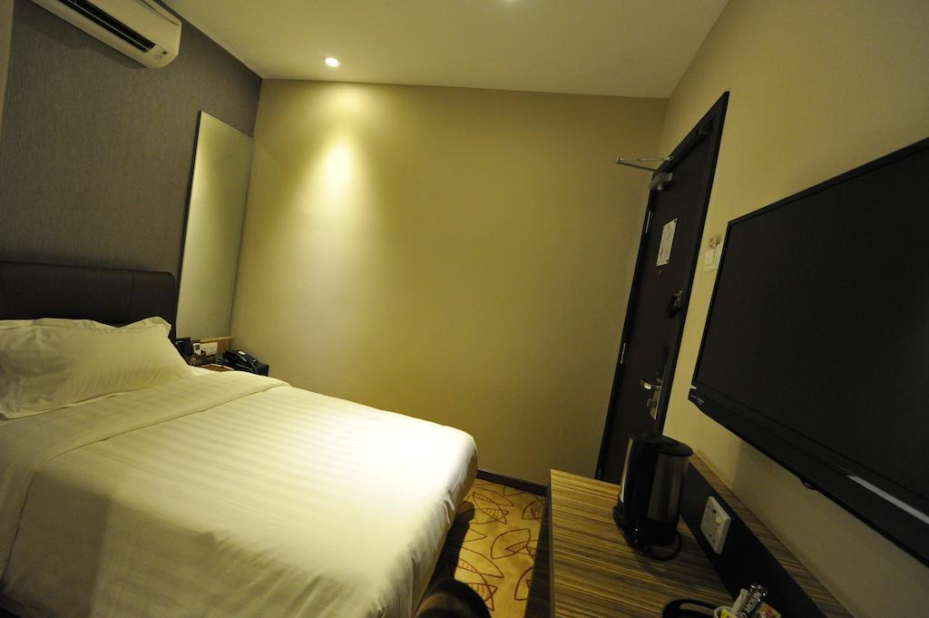 ミラノ ホテル クルアン 部屋 写真